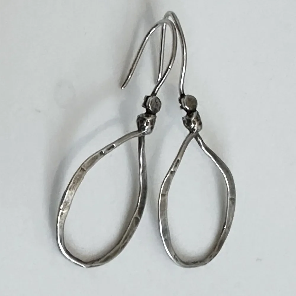 Silpada W1551 Retired Sterling Silver Lasso Hammered Hook Drop/Dangle Earrings